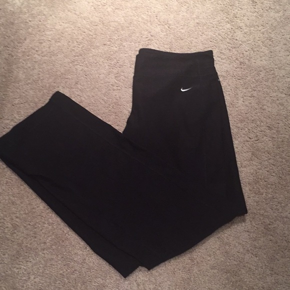 Nike Pants - Nike Dri-Fit Yoga Pants